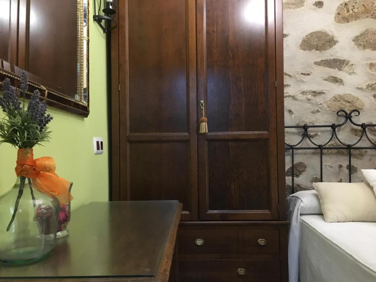 Casa Rural La Antigua Tahona Candelario Exteriör bild