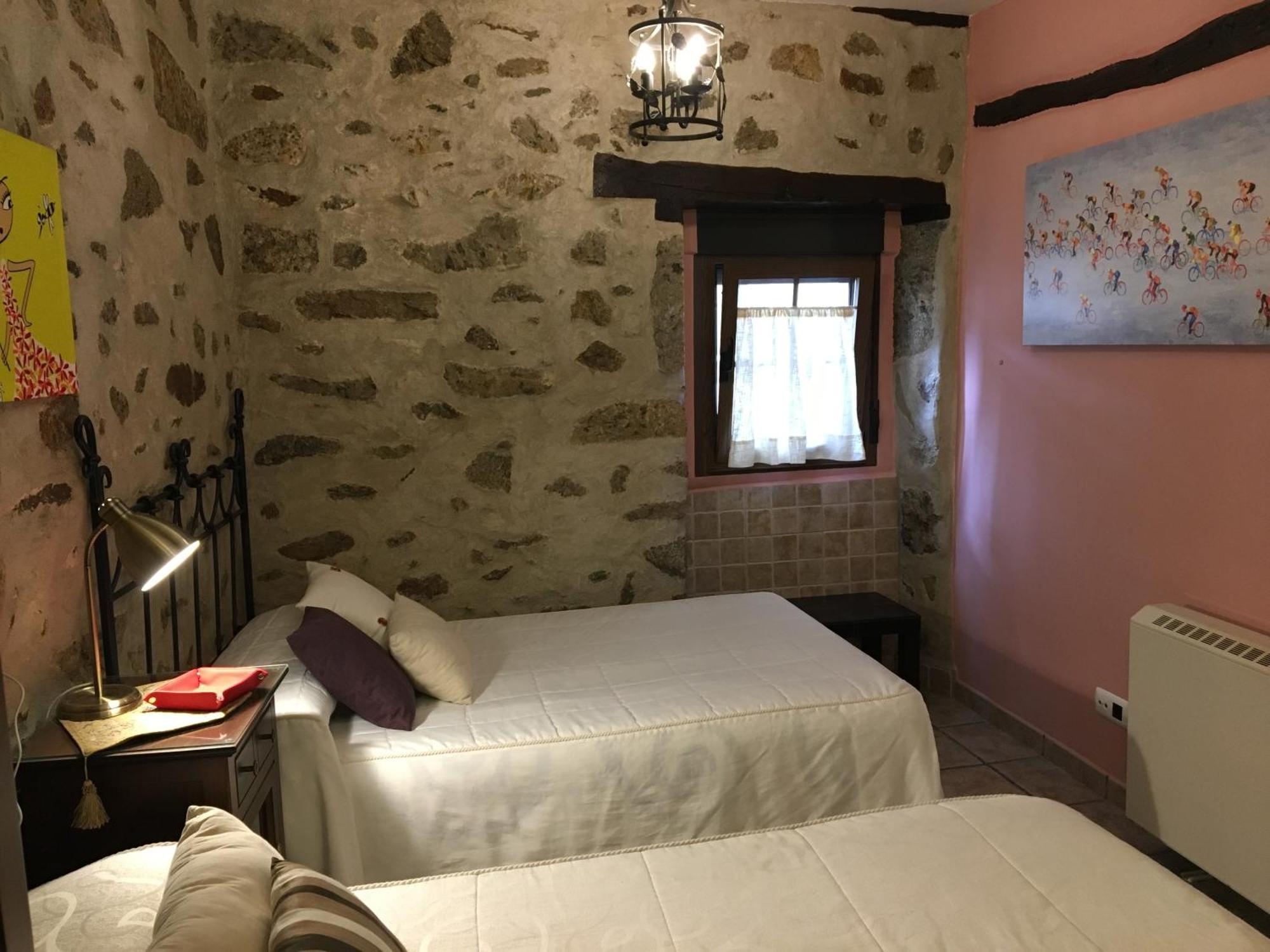 Casa Rural La Antigua Tahona Candelario Exteriör bild