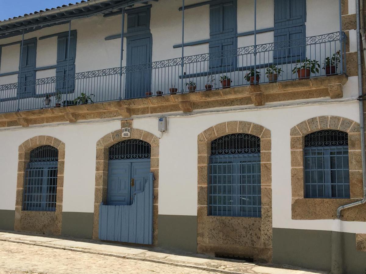 Casa Rural La Antigua Tahona Candelario Exteriör bild